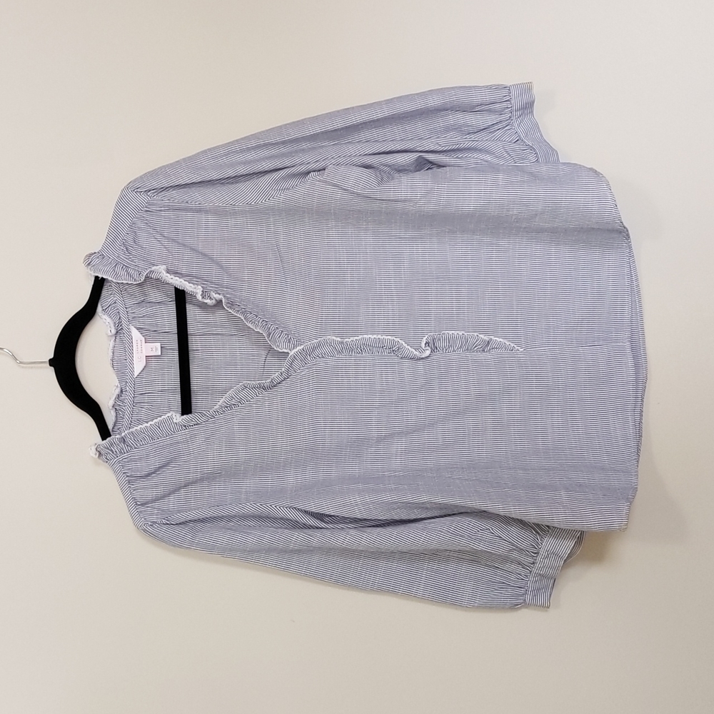 *Last Chance* Lauren Conrad peasant blouse (M)